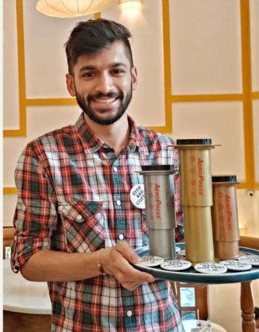 Anish Kale, coffee consultant in India, presenting AeroPress brewers